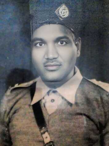 Syed_Muhammad_Hussain_Tayyab_cropped