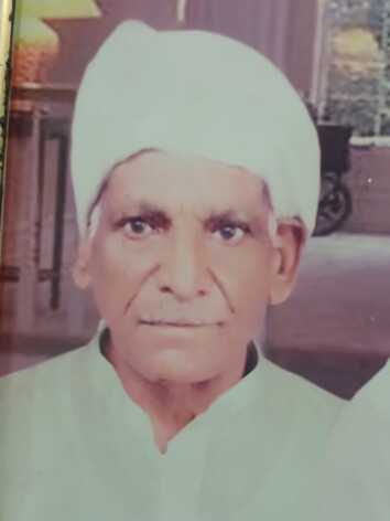 Peer_Syed_Mumtaz_Ali_Shah_cropped